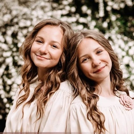 Rachel & Rita Shablevskiy